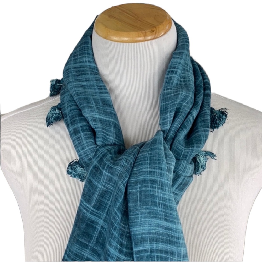 Cute and Casual Teal Tassel Scarf - Picture 4 of 15